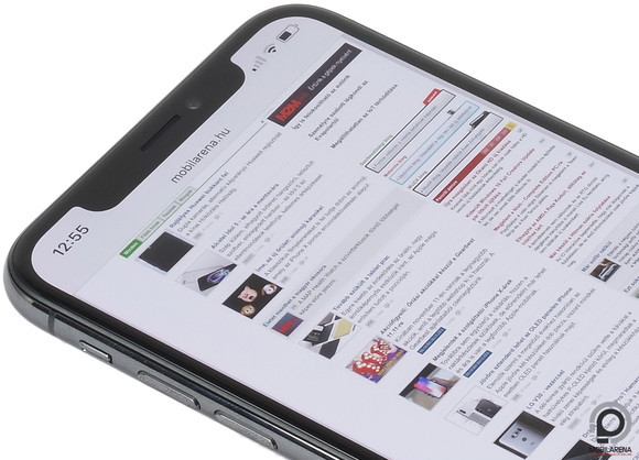 Az előlap teteje kicsit közelebbről