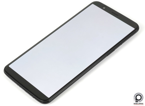 A megnyúlt képernyő a OnePlus 5T legfőbb újítása