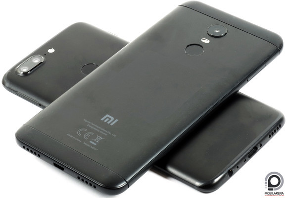 A Redmi 5 Plus a OnePlus 5T társaságában