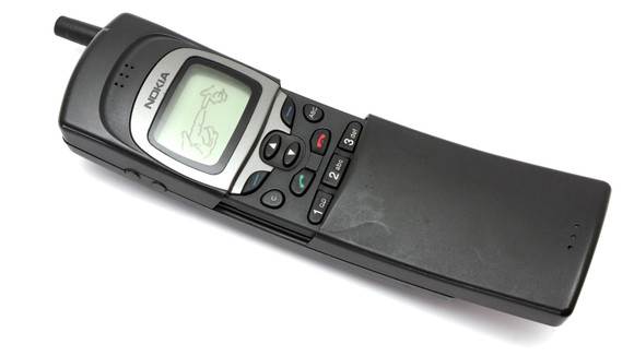 Egy legenda akkor: az eredeti Nokia 8110