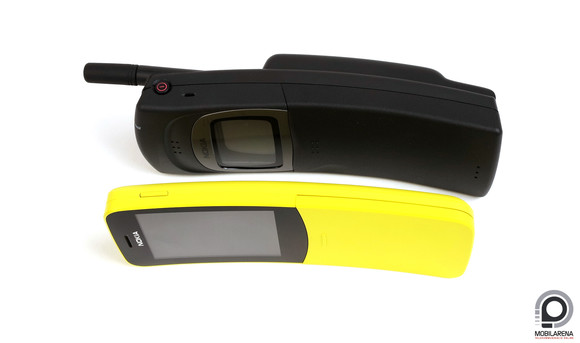 Jóval vékonyabb az új 8110, nem csak a régi modell extra akkumulátora miatt