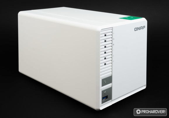 QNAP TS-328