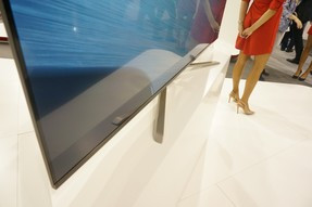 Pininfarina tappancs a Sharp tévén