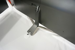 Pininfarina tappancs a Sharp tévén