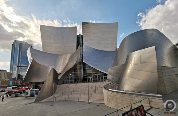 A Walt Disney Concert Hall