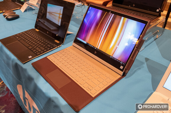 HP Spectre Folio