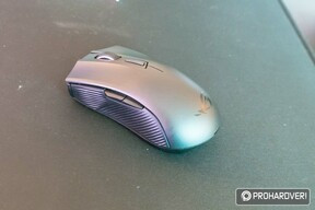 ASUS ROG Strix Carry