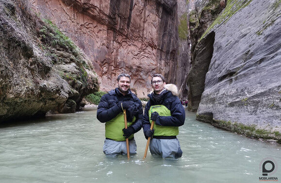 Idővel mélyen bele kell gázolni a Virgin folyóba, lásd Zsolt és Laci esetét