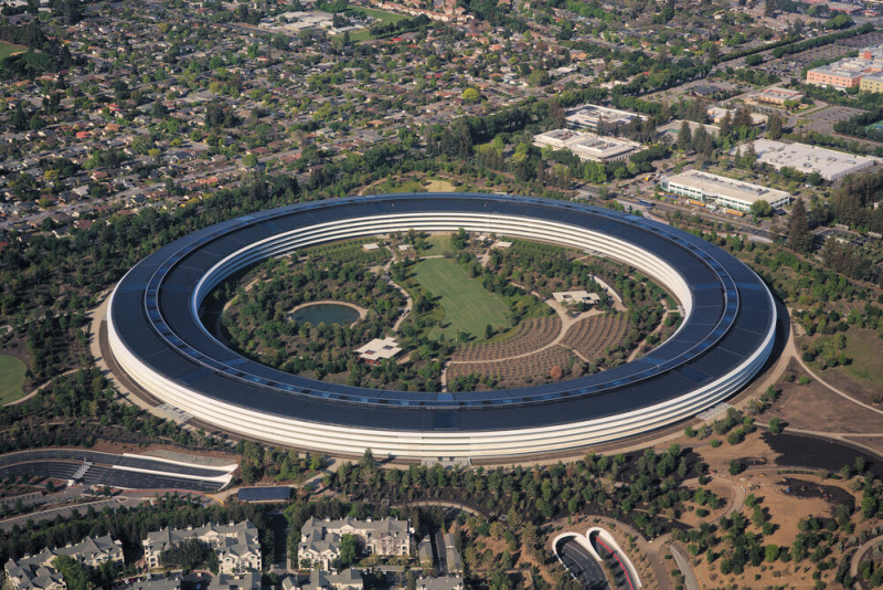 Az Apple Park és főépülete