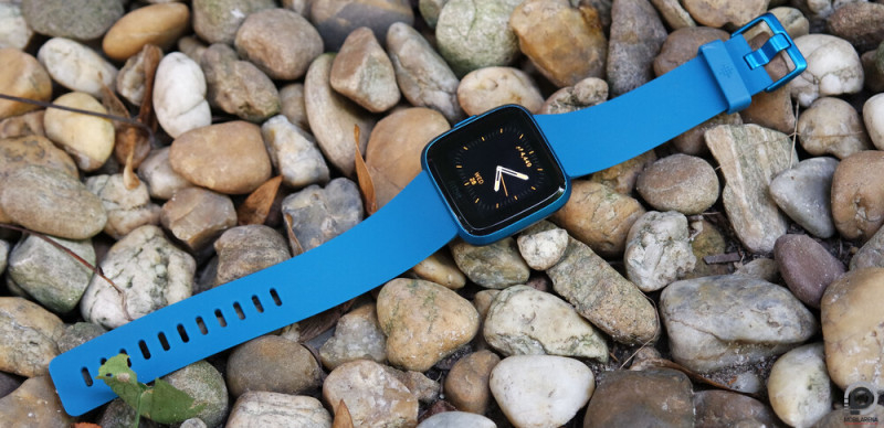 Külsőre kimondottan menő lett a Versa Lite