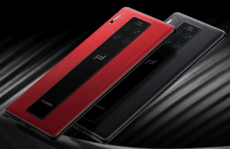 A Porsche Design Mate 30 Pro