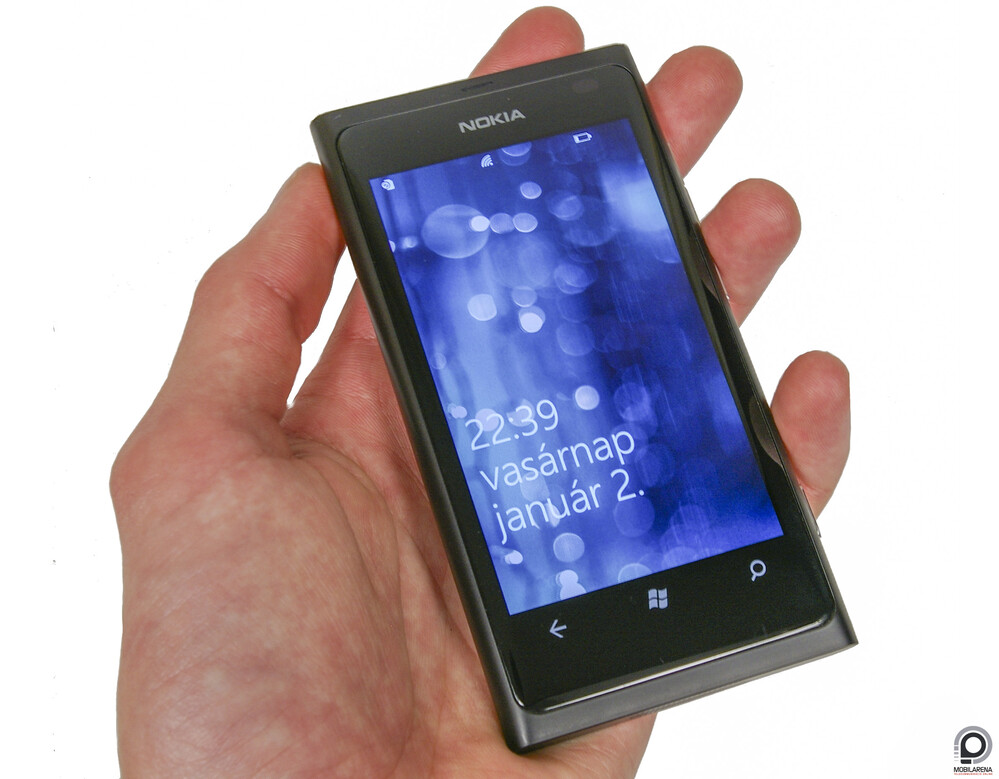 Hopp, rossz Nokia 800: nem a legendás Lumia utódja érkezett tesztre