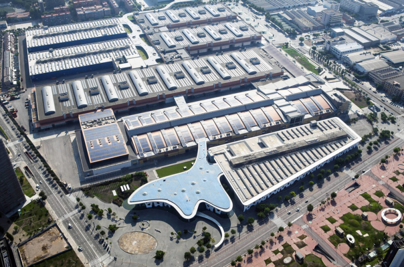 A bejárat és a csarnokok madártávlatból