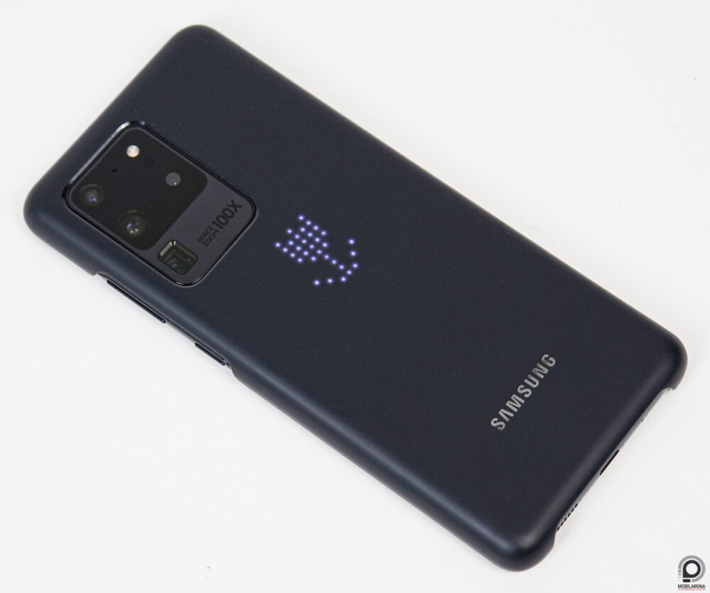 Az S20 Ultra a LED-es tok védelmében