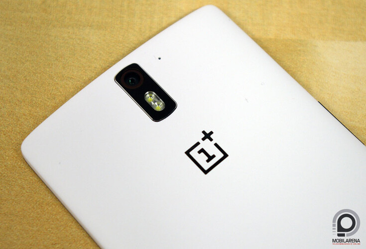 Flasgship killer márkaüzenettel és meghívós vásárlási rendszerrel robbant be 6 éve a OnePlus One