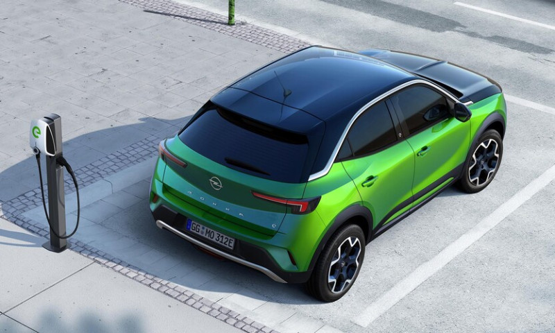 A bemutató napjáig csak ilyen és ehhez hasonló fotókat láttunk a Mokkáról, de élőben tényleg sokkal nagyobbat üt