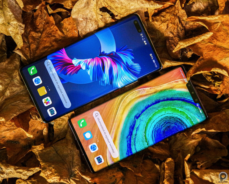 A Mate 40 Pro és szelfikapszulája a Mate 30 Pro és noccsa mellett