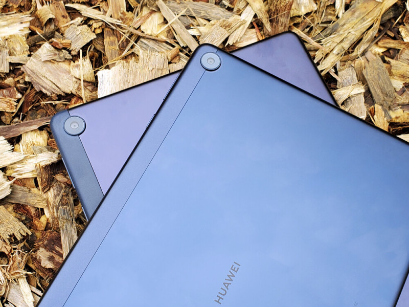 MatePad T 10 (alul) és T 10s
