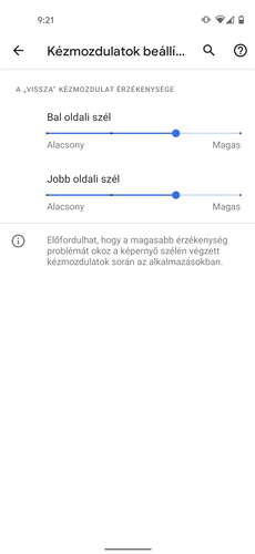 A lenti, fix sávon színes káva jelzi azokat az alkalmazásokat, amik automatikusan, ajánlás szerint kerültek oda