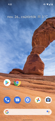 A lenti, fix sávon színes káva jelzi azokat az alkalmazásokat, amik automatikusan, ajánlás szerint kerültek oda