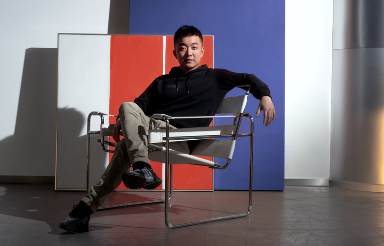 Carl Pei, immár Nothing-színekben