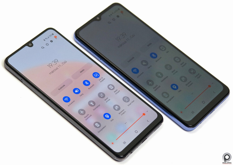 A Galaxy A32 4G és 5G egymás mellett, nagyon is eltérő minőségű kijelzővel