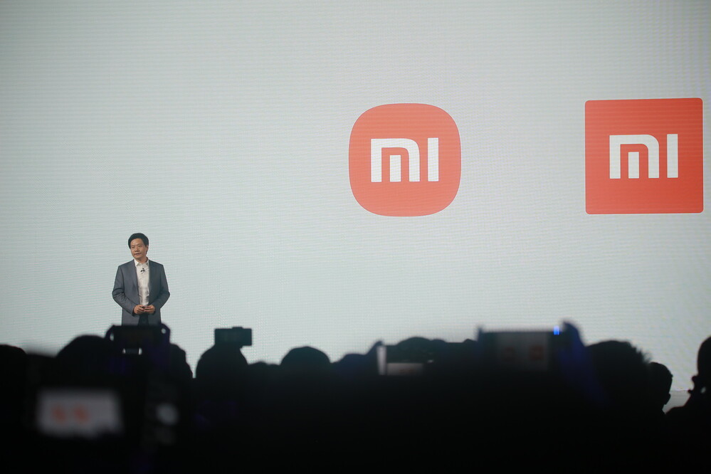 Lei Jun a Xiaomi villanyautós terveiről beszél márciusban