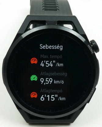 Edzésadatok a Watch GT Runneren.