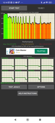Többször is túlmelegedett a telefon a teszt alatt, mellette egy 15 perces CPU teszt és az Antutu 9 eredménye látható.