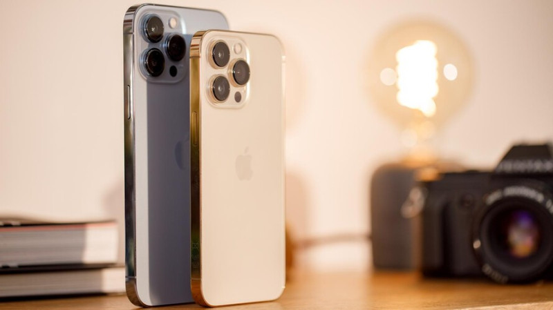 Az iPhone 13 Pro és 13 Pro Max teljesítményét hozhatja az alapmodell is idén.