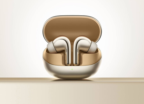 A fülesek fekete és arany színekben.