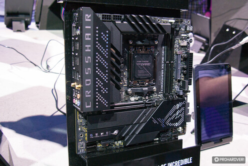 ROG Crosshair X670E Gene