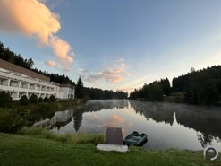 A Hotel Luna és közvetlen környezete.