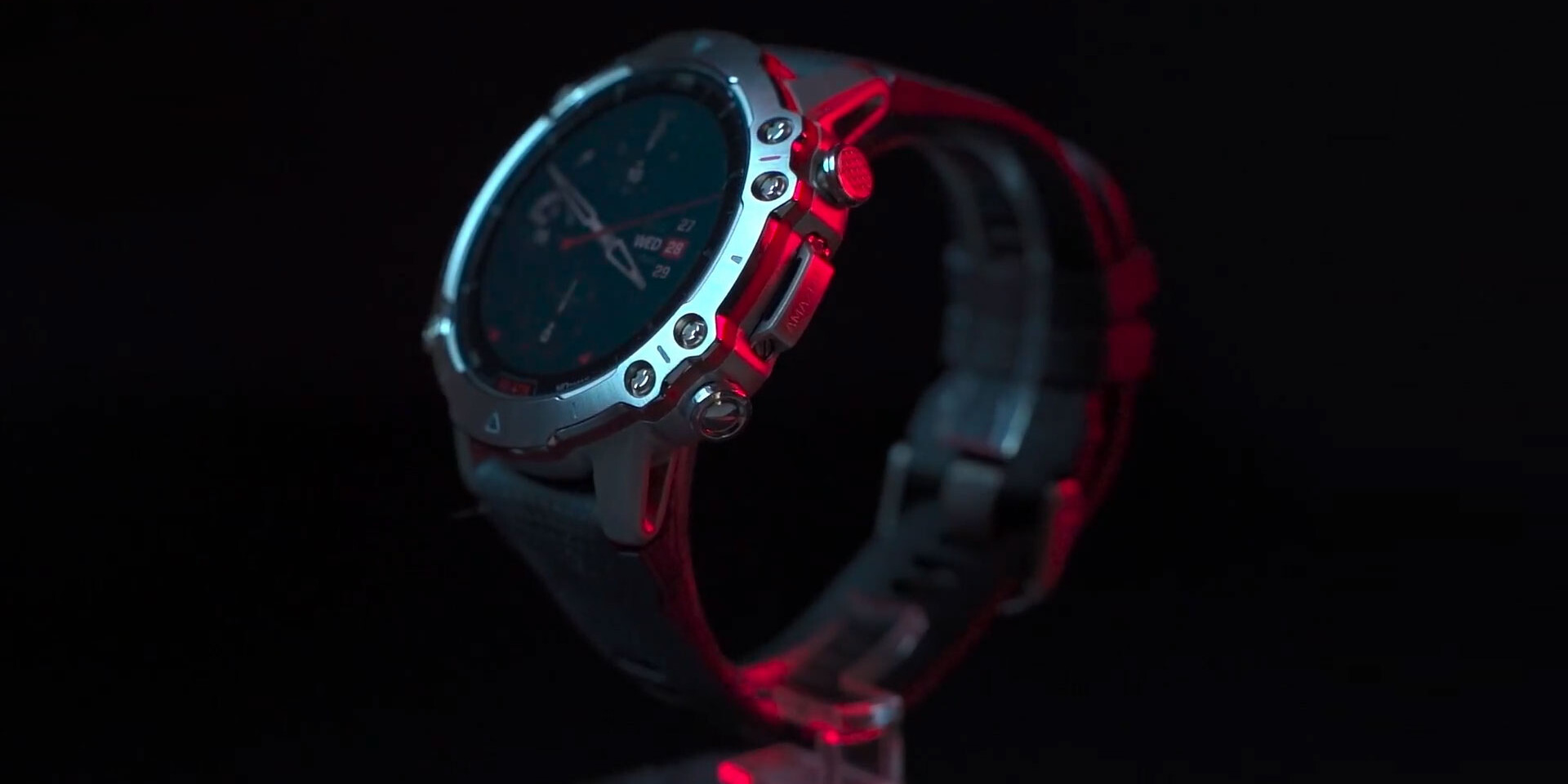 The Amazfit Falcon will be presented on October 13