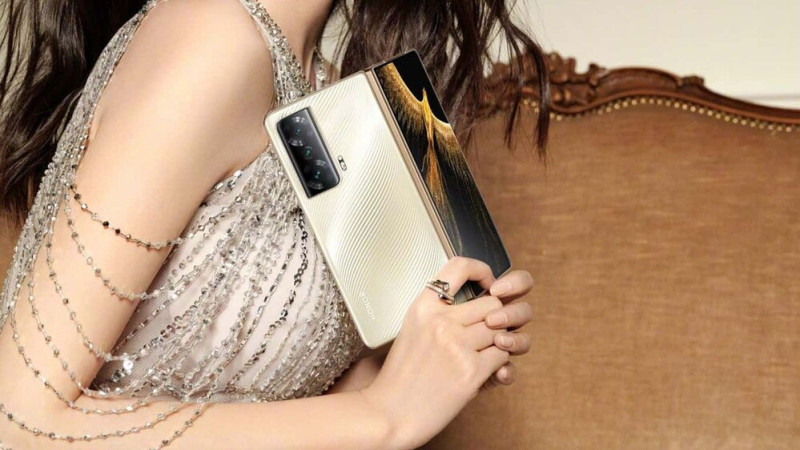 Honor Magic Vs Prestige Edition Phoenix Feather Gold