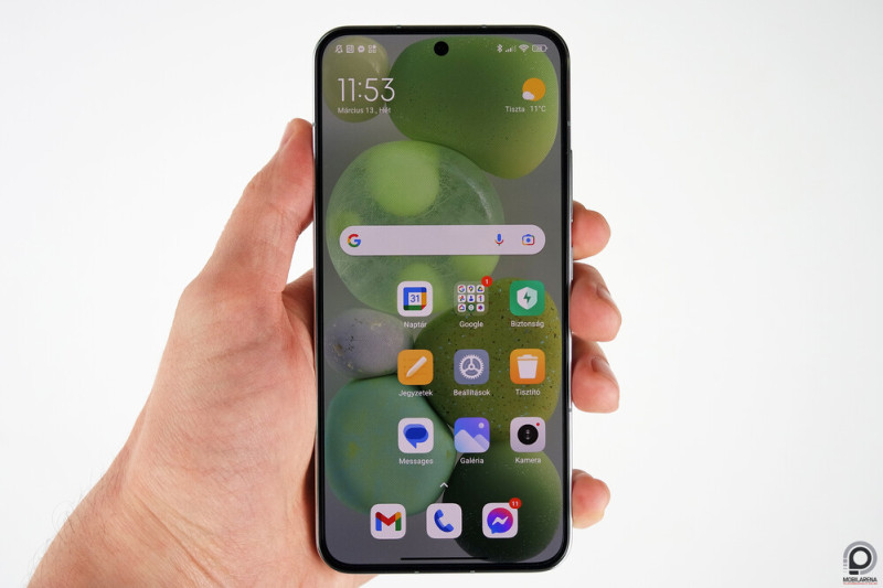 Xiaomi 13 a kezemben