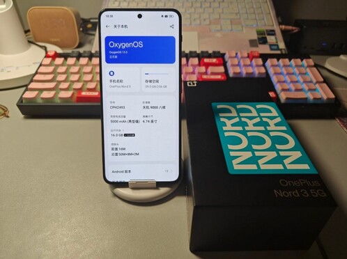 16 megapixeles előlapi kamera lehet a OnePlus Nord 3-on