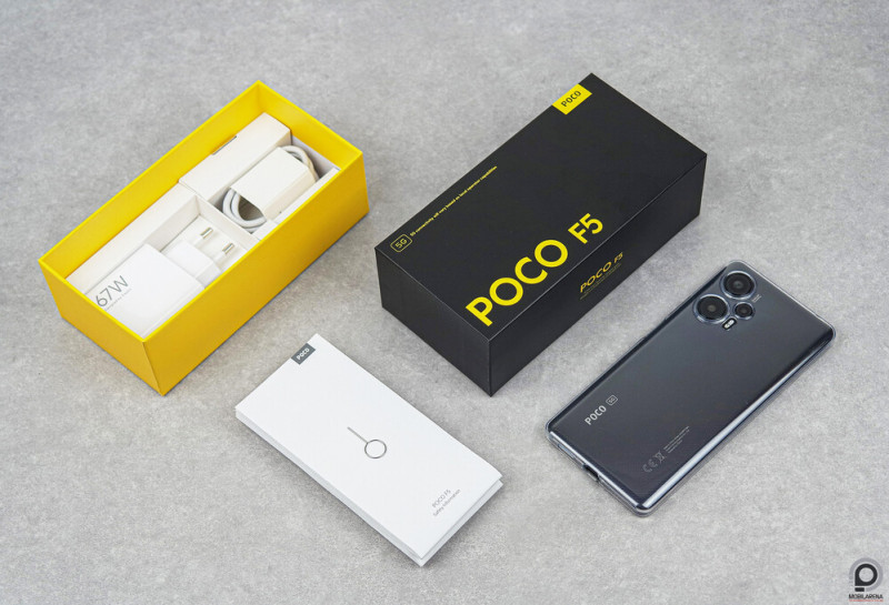 A tartozékok, a tok már az F5-ön van