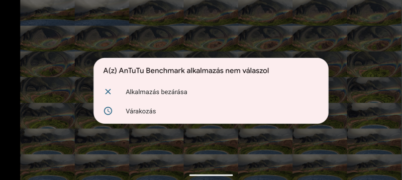 Az AnTuTu 10-es nem volt képes végigfutni, rendszeresen kifagyott