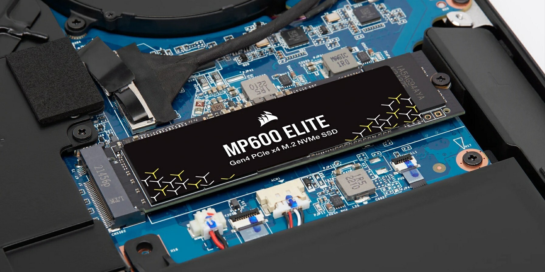 Bemutatkoztak a Corsair MP600 Elite SSD-i