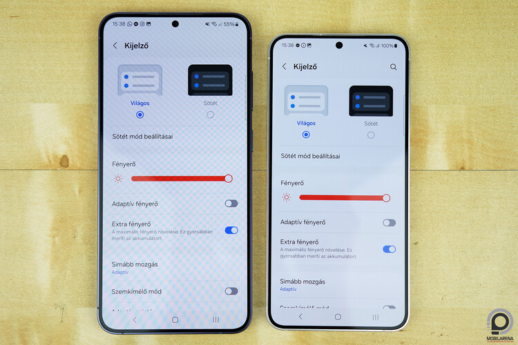 Balra a Plus, jobbra az alapmodell