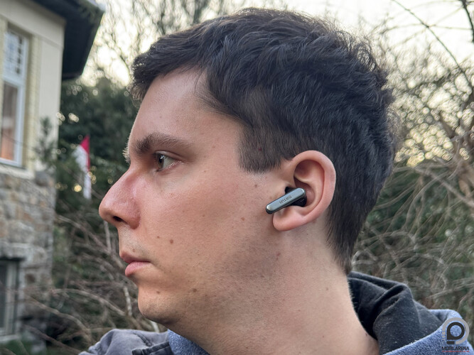 EarFun Air 2 a fülben