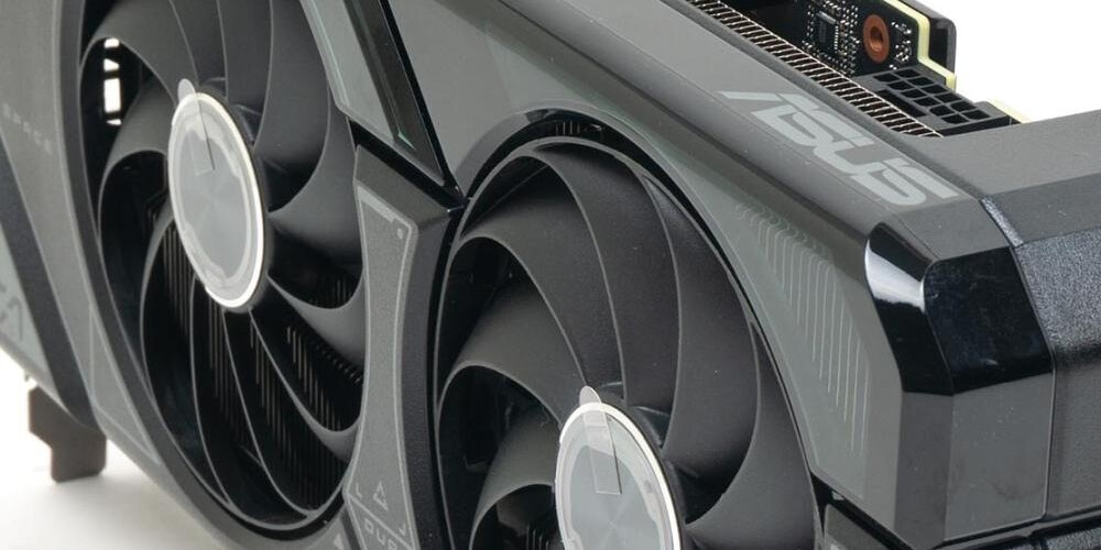 A legkisebb Super: GeForce RTX 4070 Super videokártya ASUS Dual kivitelben