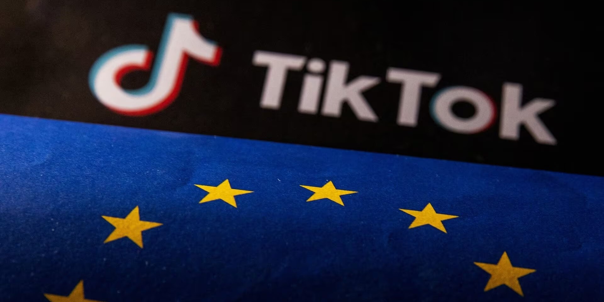 Nagy bírságot kaphat a TikTok, vizsgálatot indított az EU