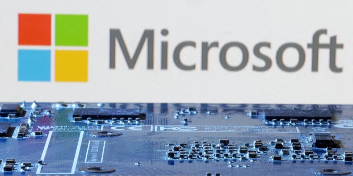 Összeállt az OpenAI francia riválisával a Microsoft