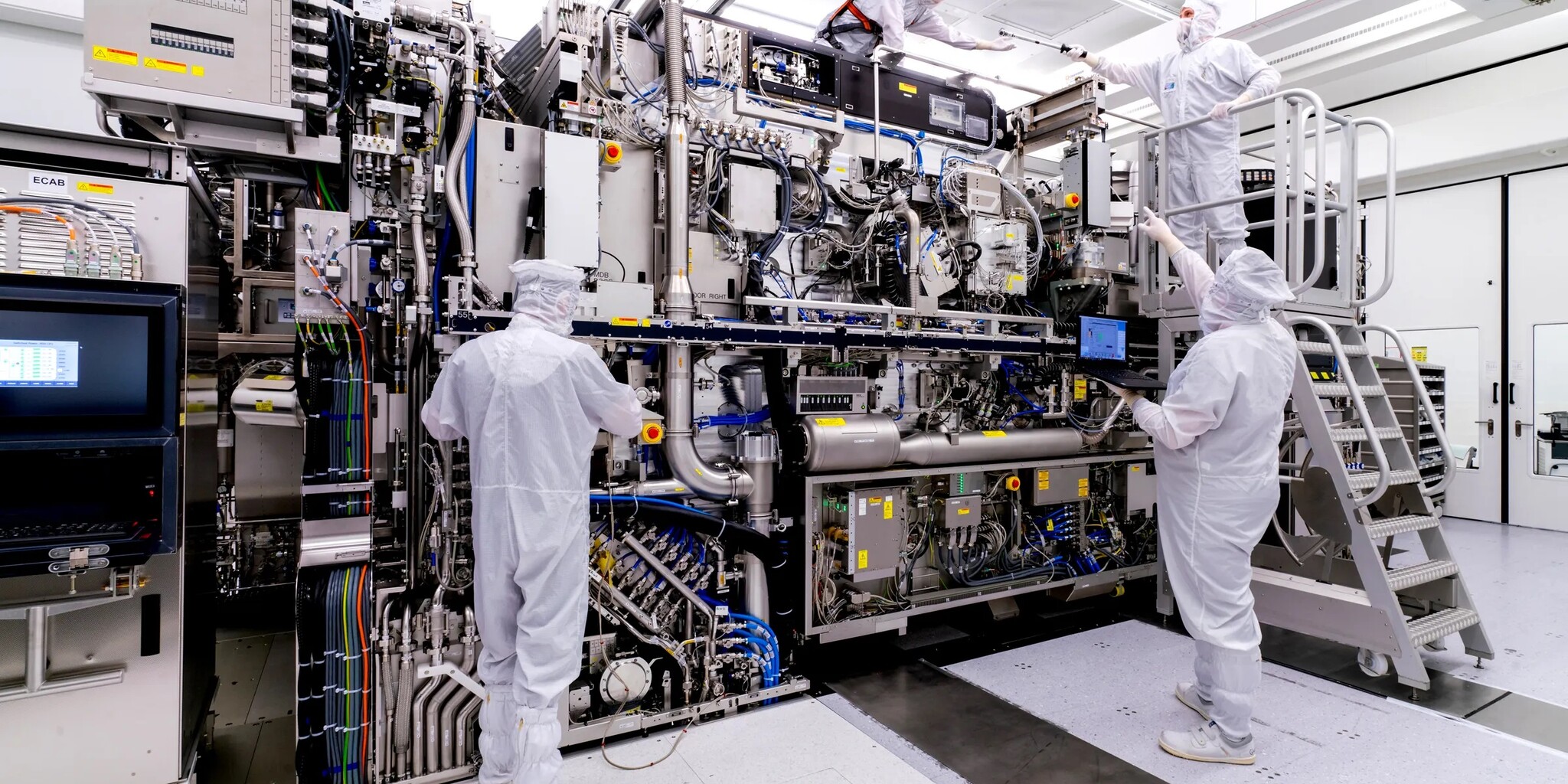 Chippánik: az ASML kinőtte Hollandiát, ez egyben politikai krízis is