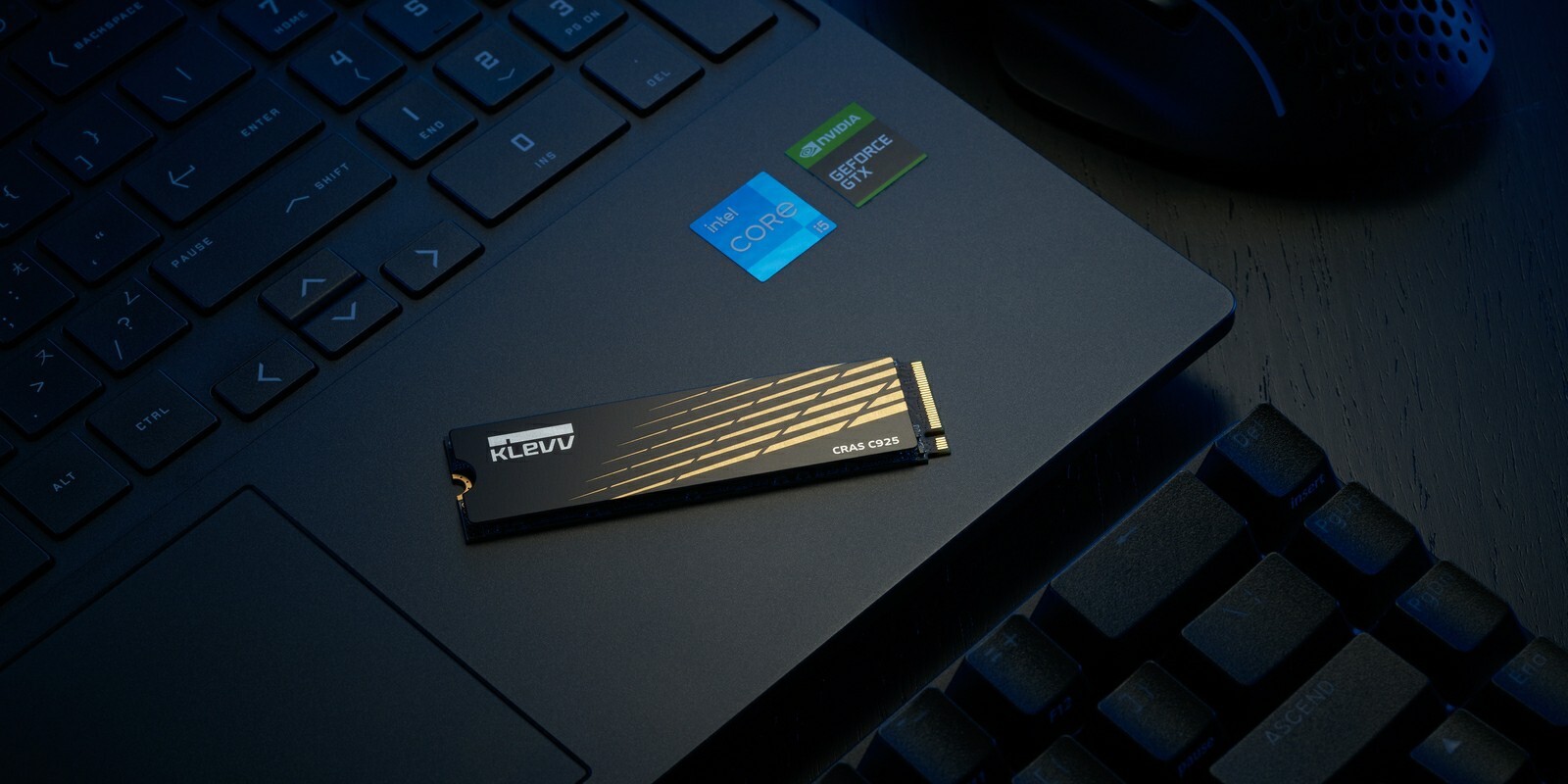 Alsó-középkategóriás, PlayStation 5-be is helyezhető M.2 SSD-t virított a Klevv