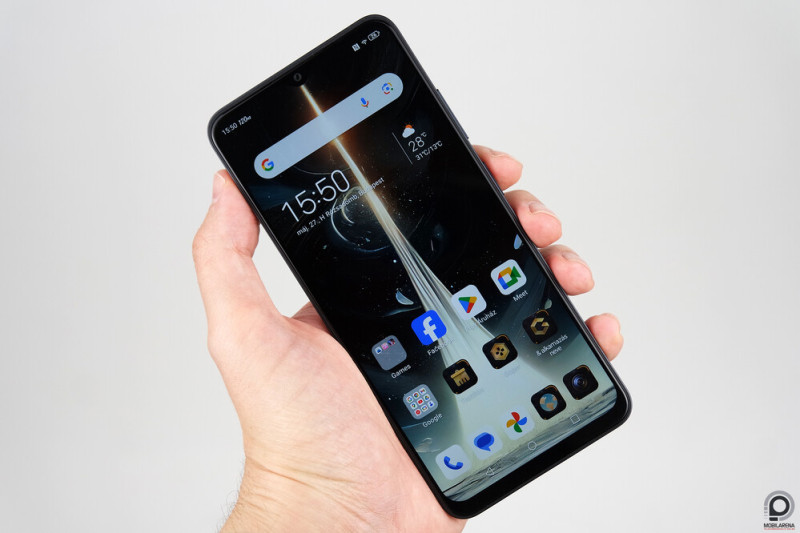 Nubia Neo 5G a kezemben