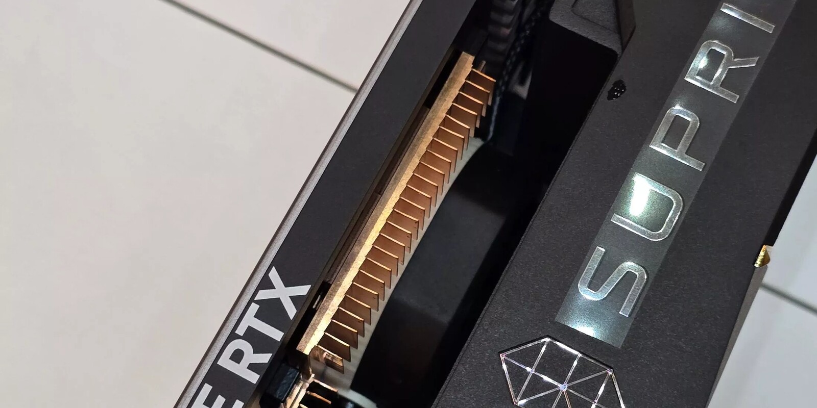 Computex 2024: teljesen integrált hibrid hűtéssel közeleg az MSI új csúcs-VGA-ja