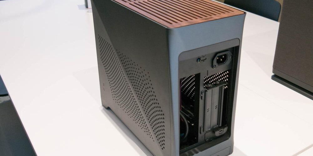 Computex 2024: Mini-ITX alaplapokat vár a Fractal két új háza